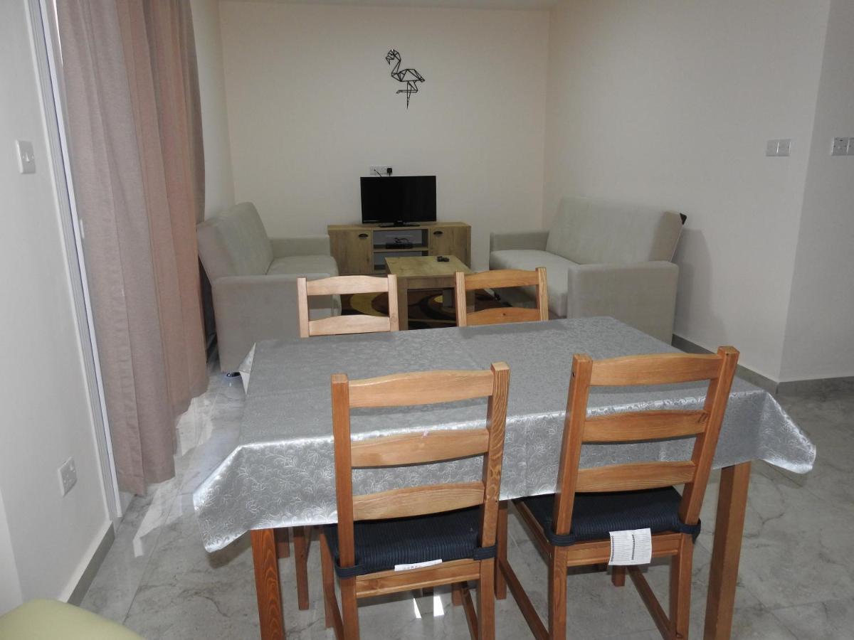 Alp Apartment 파마구스타 외부 사진